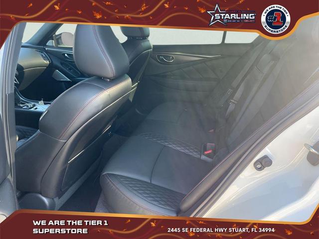 Photo of 2024 Majestic White INFINITI Q50