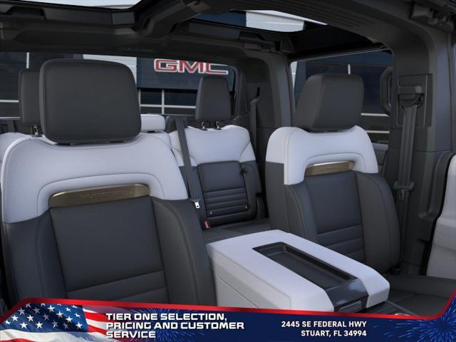 Photo of 2025 Interstellar White GMC HUMMER EV Pickup
