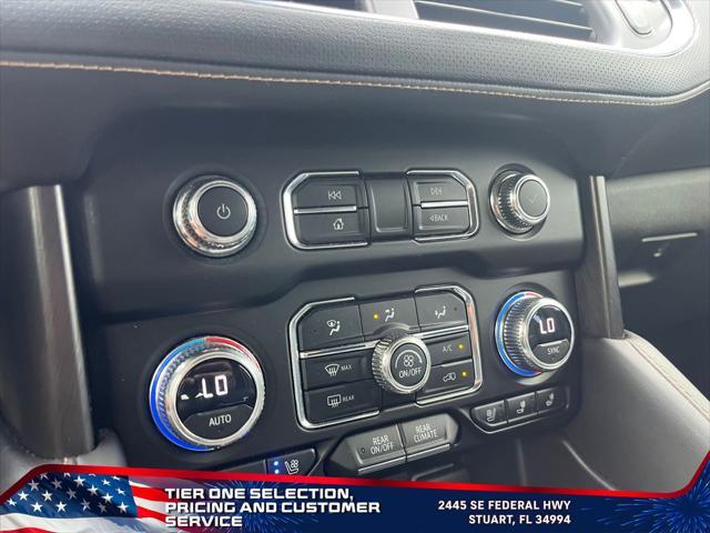Photo of 2023 Summit White GMC Yukon