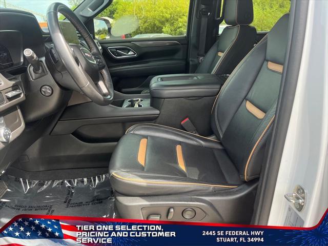Photo of 2023 Summit White GMC Yukon
