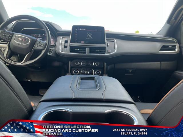 Photo of 2023 Summit White GMC Yukon