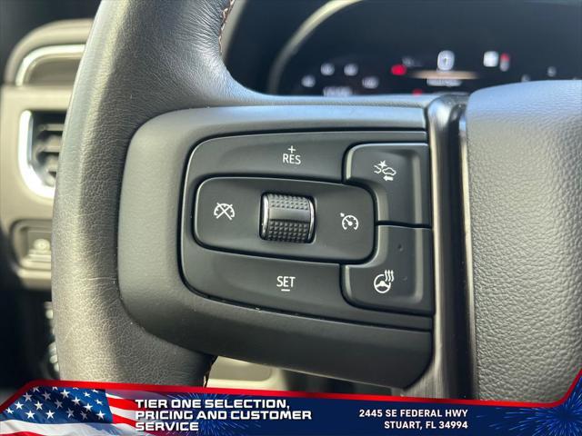 Photo of 2023 Summit White GMC Yukon