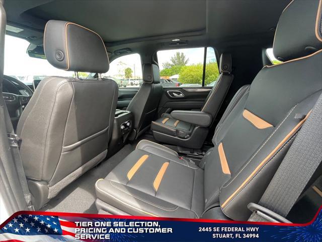 Photo of 2023 Summit White GMC Yukon
