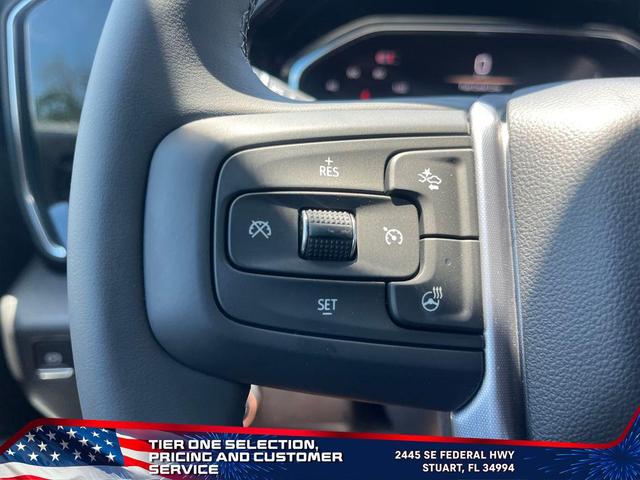 Photo of 2025 Summit White GMC Sierra 1500