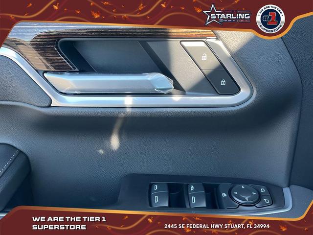 Photo of 2025 Summit White GMC Sierra 1500