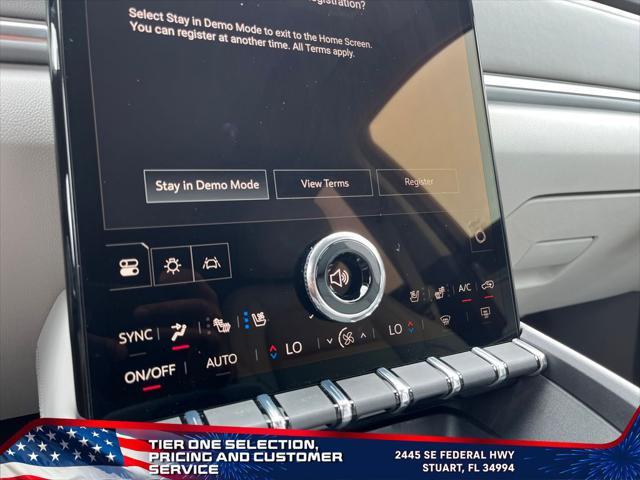 Photo of 2026 Summit White GMC Terrain