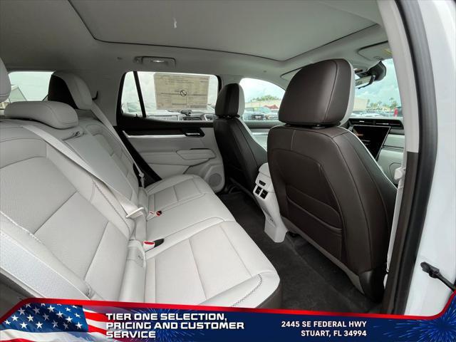 Photo of 2026 Summit White GMC Terrain