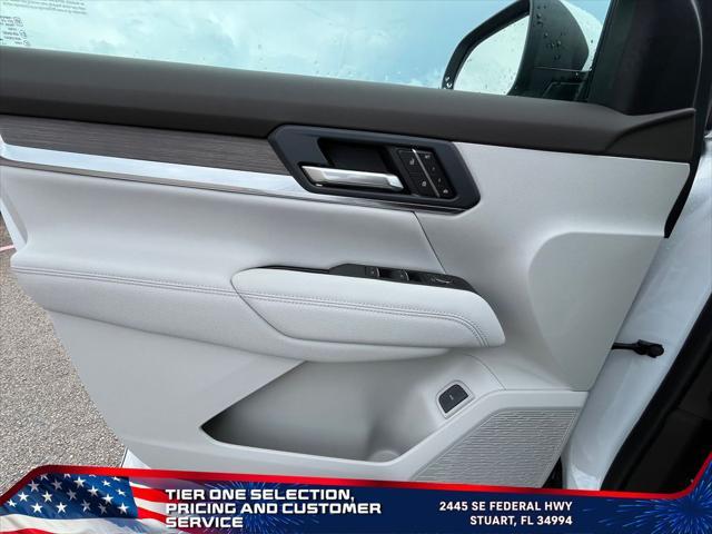Photo of 2026 Summit White GMC Terrain