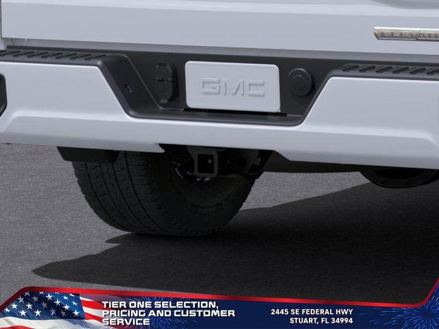Photo of 2025 Summit White GMC Sierra 1500