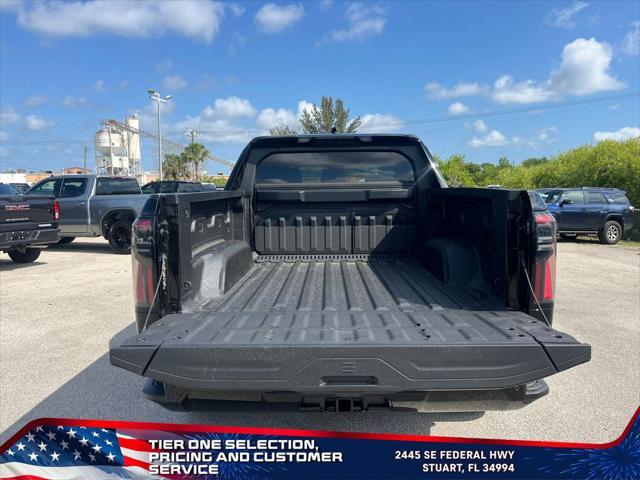 Photo of 2025 Onyx Black GMC Sierra EV
