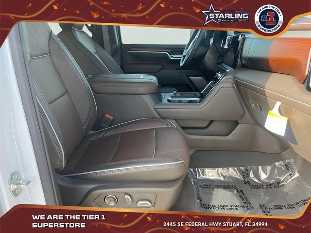 Photo of 2025 White Frost Tricoat GMC Sierra 2500