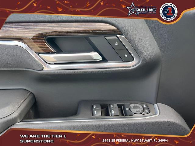 Photo of 2025 Summit White GMC Sierra 1500