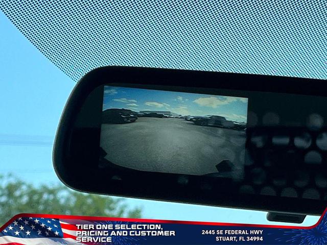 Photo of 2023 Summit White GMC Savana 2500