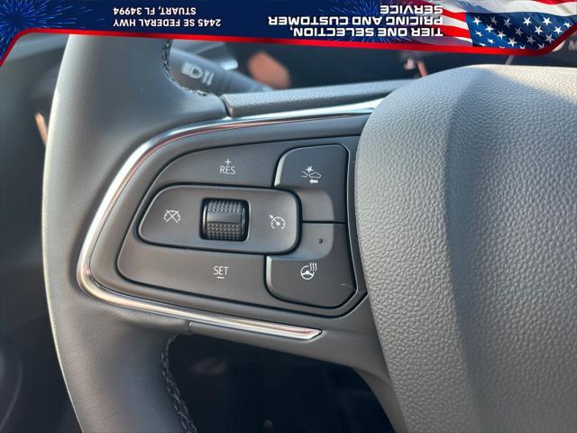 Photo of 2025 Summit White Buick Envista