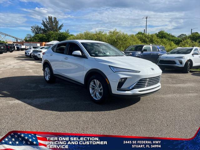 Photo of 2025 Summit White Buick Envista