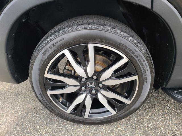 Photo of 2022 Crystal Black Pearl Honda Pilot