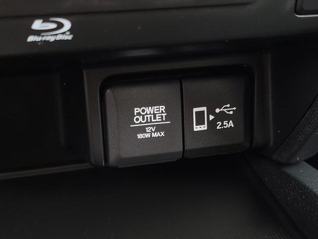 Photo of 2022 Crystal Black Pearl Honda Pilot