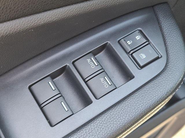 Photo of 2018 Crystal Black Pearl Honda Ridgeline
