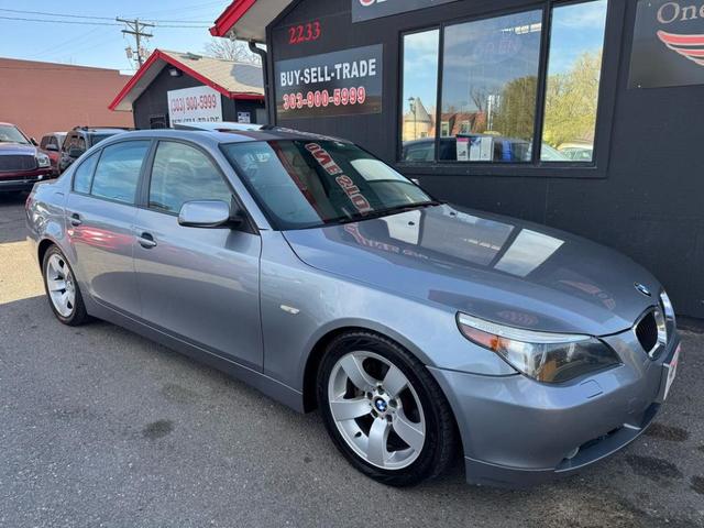 2004 BMW 525