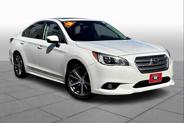 Photo of 2016 Crystal White Pearl Subaru Legacy