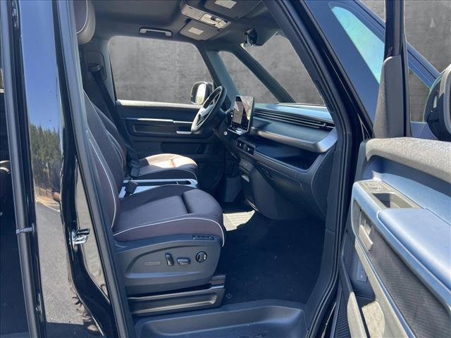 Photo of 2025 Deep Black Pearl Volkswagen ID. Buzz