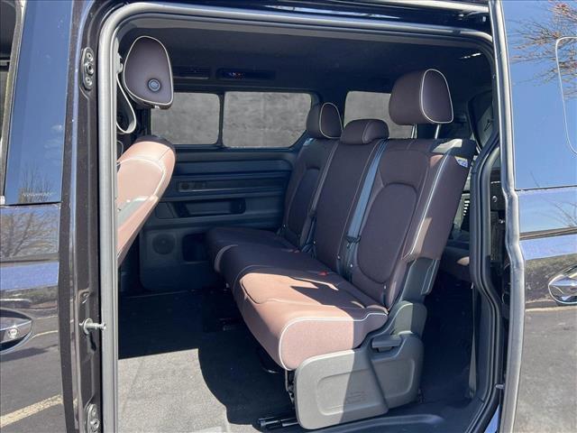 Photo of 2025 Deep Black Pearl Volkswagen ID. Buzz