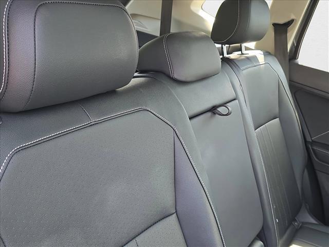 Photo of 2022 Deep Black Pearl Volkswagen Tiguan