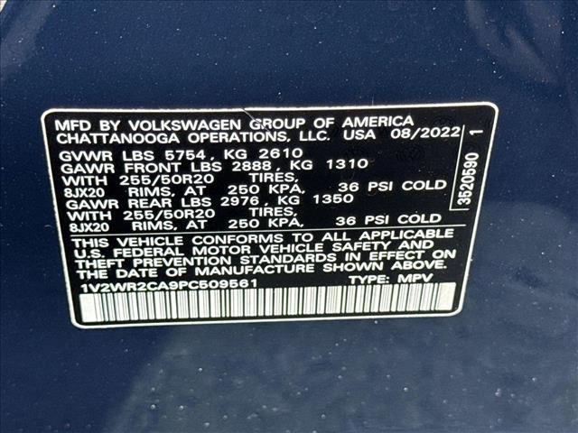 Photo of 2023 Tourmaline Blue Metallic Volkswagen Atlas