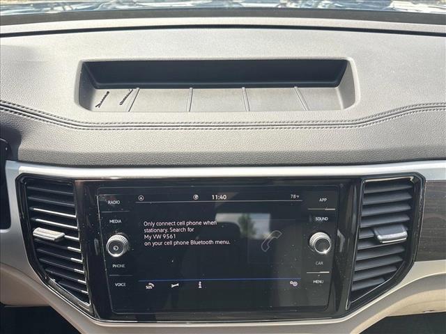 Photo of 2023 Tourmaline Blue Metallic Volkswagen Atlas