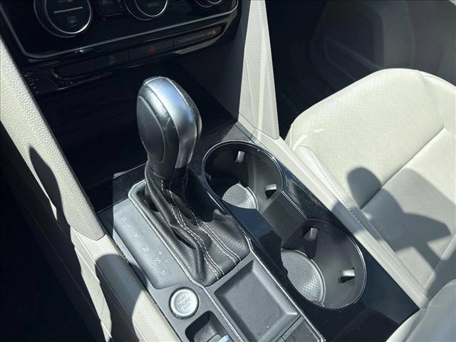 Photo of 2023 Tourmaline Blue Metallic Volkswagen Atlas