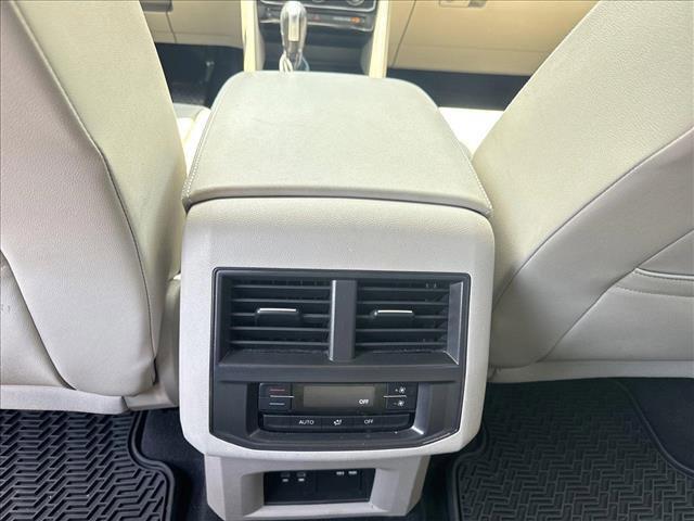 Photo of 2023 Tourmaline Blue Metallic Volkswagen Atlas