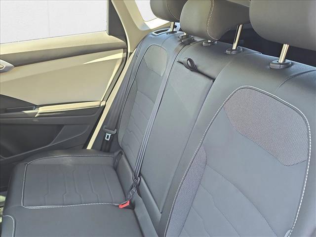 Photo of 2025 Pyrite Silver Metallic Volkswagen Taos