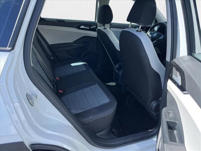 Photo of 2025 Pure White Volkswagen Taos