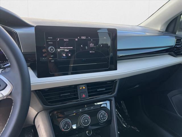 Photo of 2025 Pure White Volkswagen Taos