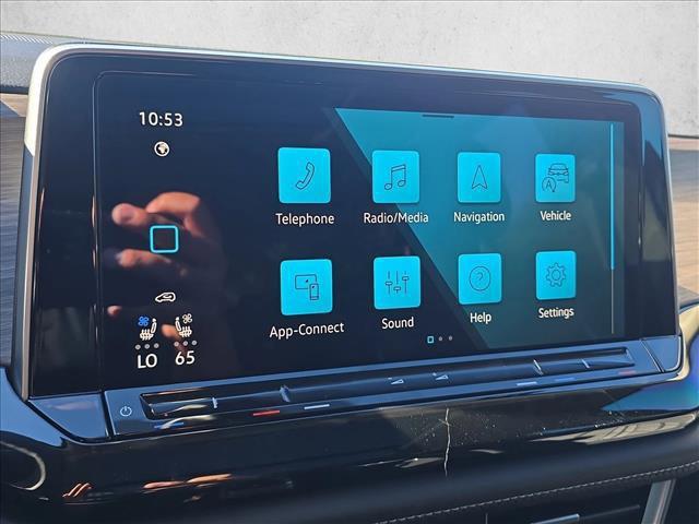 Photo of 2026 avocado green pearl Volkswagen Atlas
