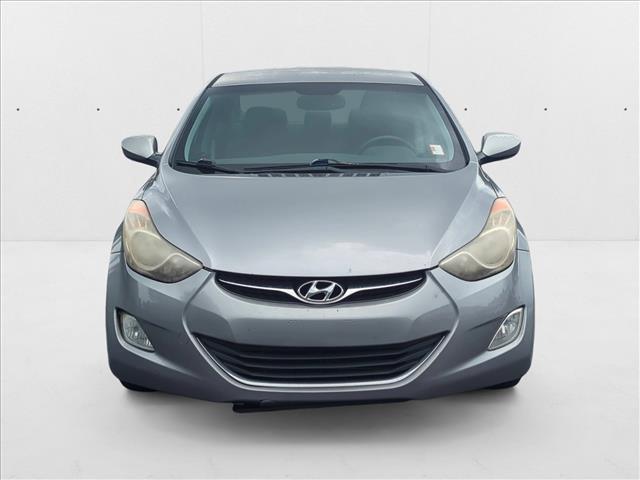 Photo of 2013 Titanium Gray Metallic Hyundai ELANTRA