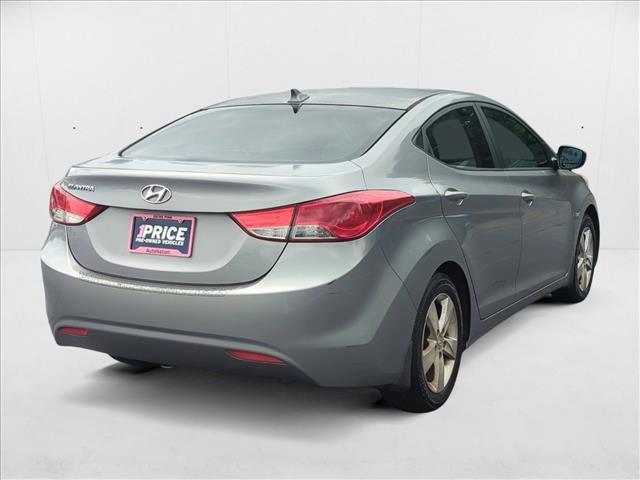 Photo of 2013 Titanium Gray Metallic Hyundai ELANTRA