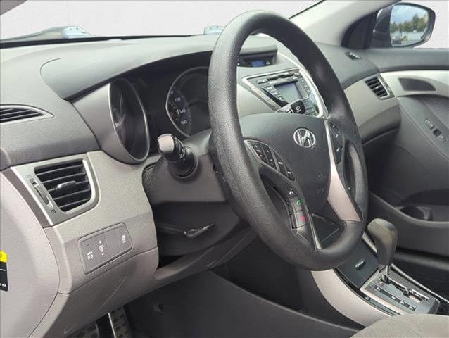 Photo of 2013 Titanium Gray Metallic Hyundai ELANTRA