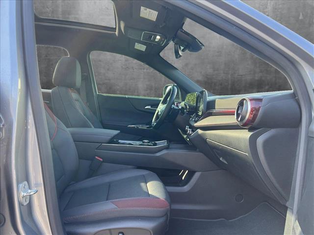 Photo of 2025 Sterling Gray Metallic Chevrolet Equinox