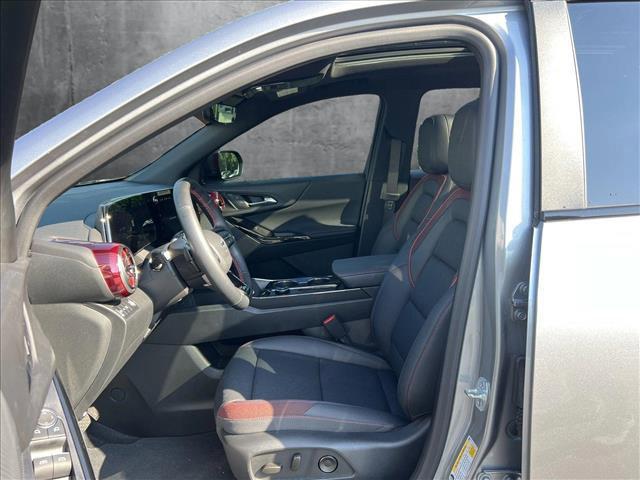 Photo of 2025 Sterling Gray Metallic Chevrolet Equinox