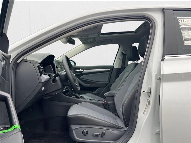 Photo of 2025 Opal White Pearl Volkswagen Jetta