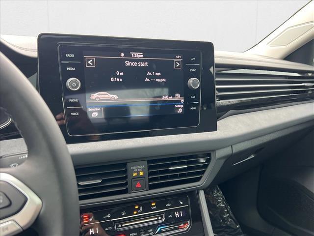 Photo of 2025 Opal White Pearl Volkswagen Jetta