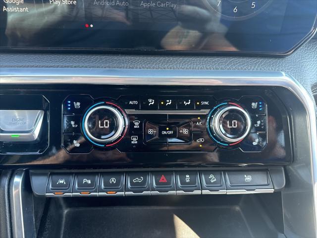 Photo of 2022 Onyx Black GMC Sierra 1500