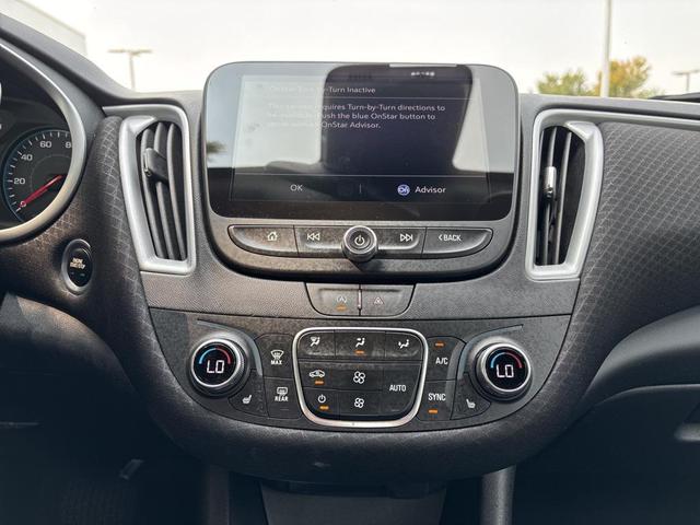 Photo of 2024 Summit White Chevrolet Malibu