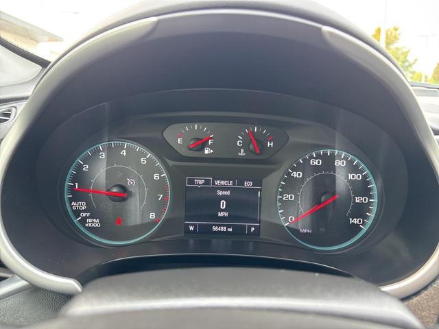 Photo of 2024 Summit White Chevrolet Malibu