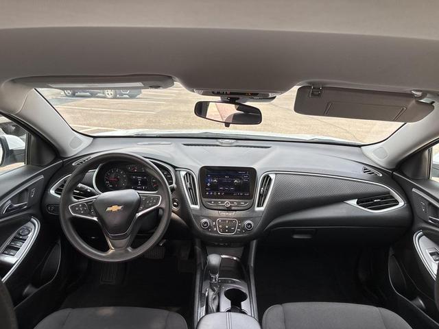 Photo of 2024 Summit White Chevrolet Malibu
