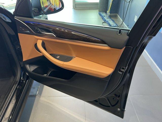 Photo of 2023 Jet Black BMW X3