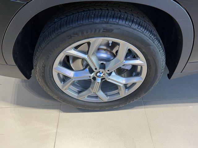 Photo of 2023 Jet Black BMW X3