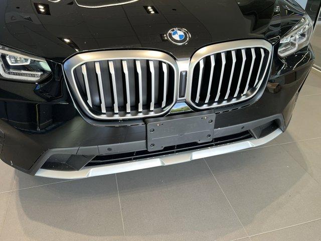 Photo of 2023 Jet Black BMW X3