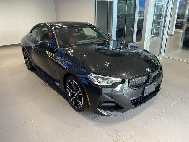 2025 BMW 230